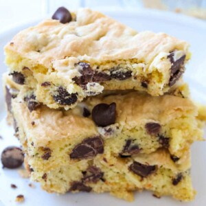 chocolate chip cookie bars on a plate