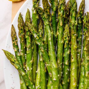 Asparagus spears on a plate.
